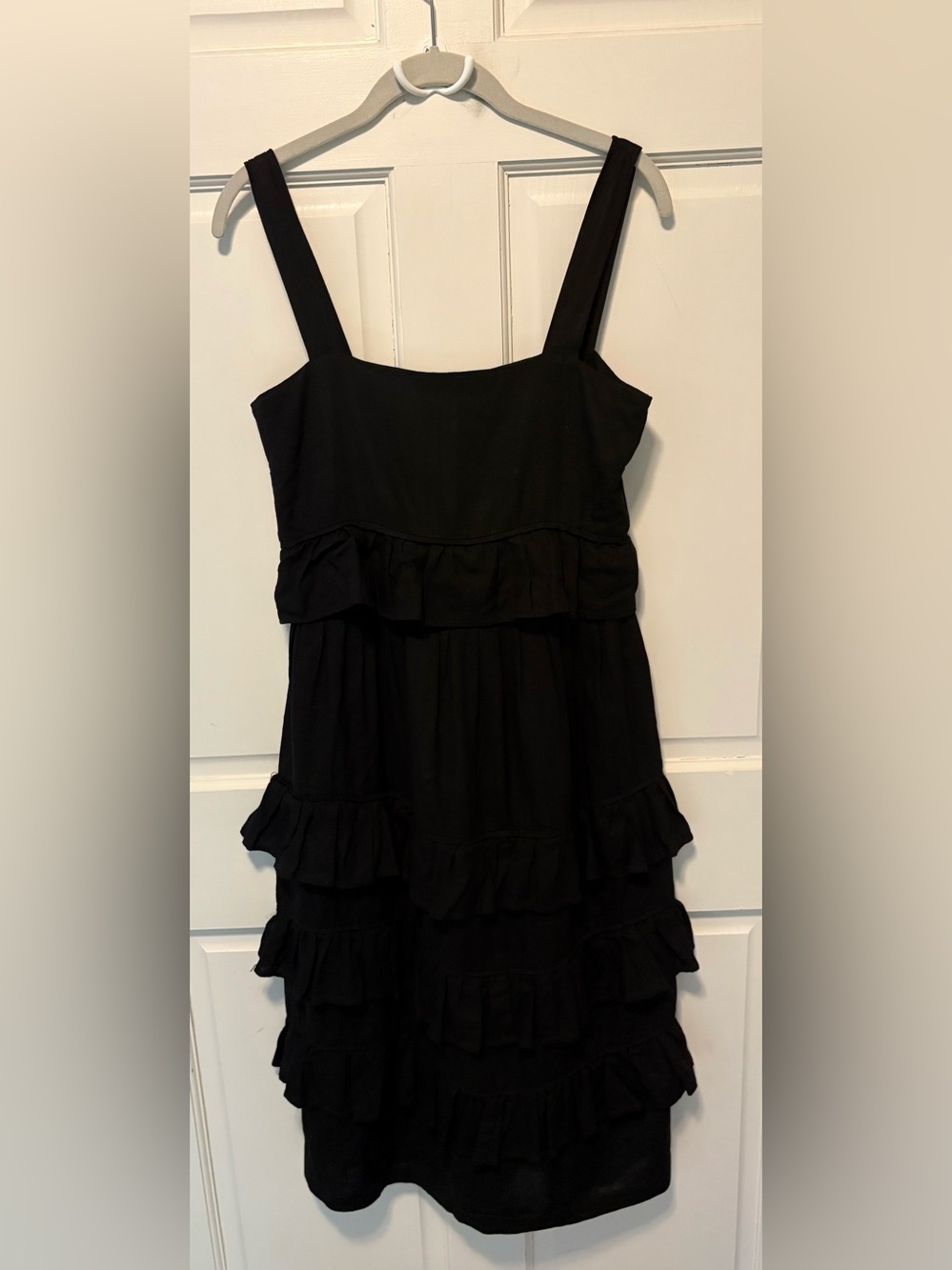 Tach Clothing Fillipa tiered midi linen blend black womens dress size Xs x-small